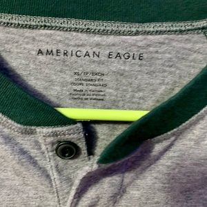 American eagle tshirt